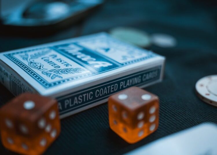 理論值+0.0045正期望打破凱利公式的百家樂技巧