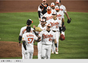 久發策略運動網-勇士才剛轟炸馬林魚，今日比賽就遭金鶯轟炸！