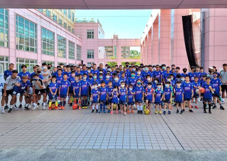 足球》全台最大規模 安聯小小世界盃暖身起跑