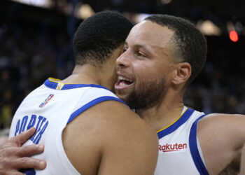 柯瑞飆32分率勇士聽牌 今日NBA季後賽戰績